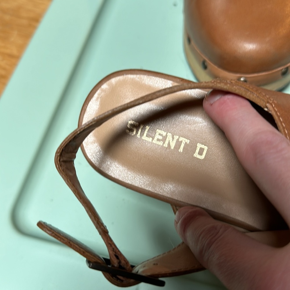 Silent D Anthropologie Tan Leather And Wood Clogs… - image 4